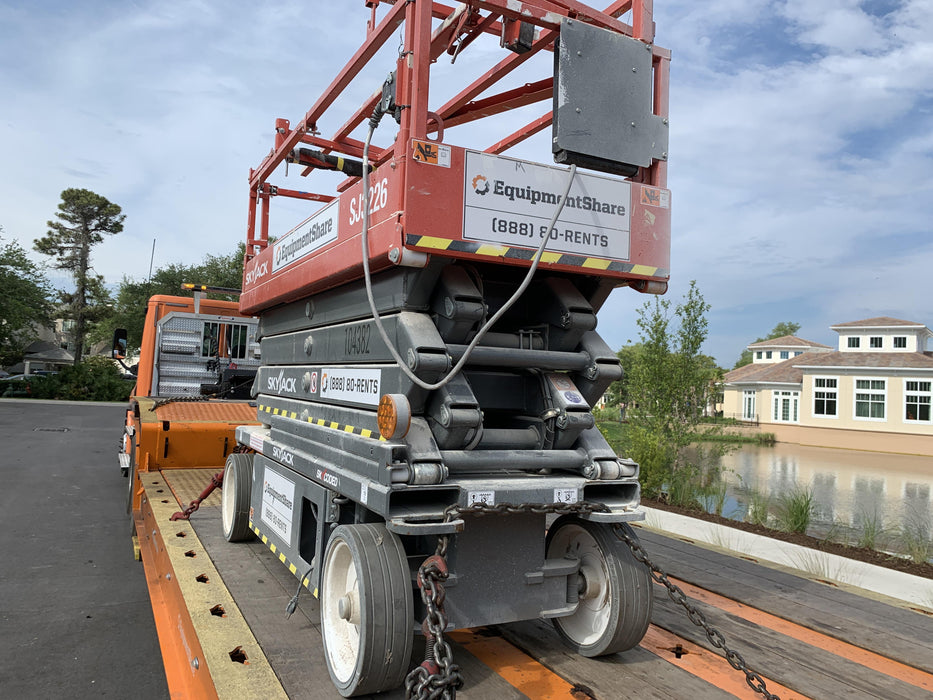 2020 Skyjack SJIII-3226 Solid NM Tires, Half height spring hinged entry gate, Dual Beacons