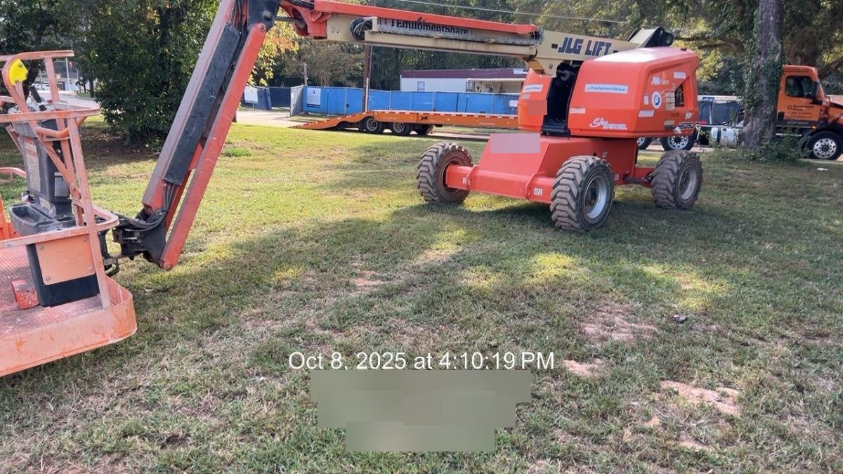 2021 JLG 460SJ
