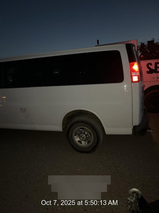 2023 CHEVROLET Express Van - Rental