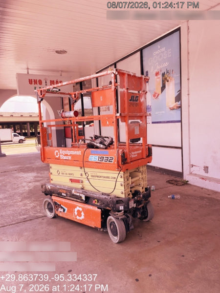 2023 JLG ES1932