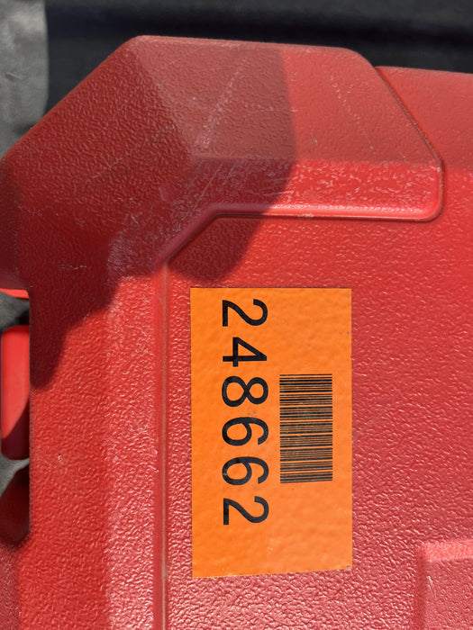 2022 MILWAUKEE 2877-22