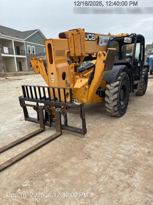 2019 JCB 510-56 Canopy, 74 HP, Solid Tires, STD Worklight, Beacon, Aux Hydraulics, Lifting Eye, Back up Alarm w/66" Carriage/60" Forks