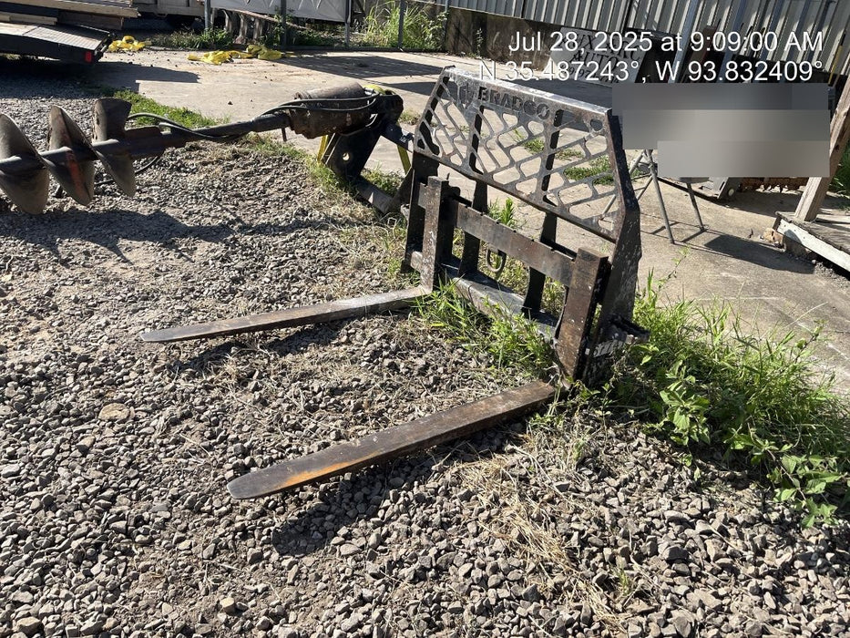 2020 BRADCO 48" Skid Loader Pallet Forks