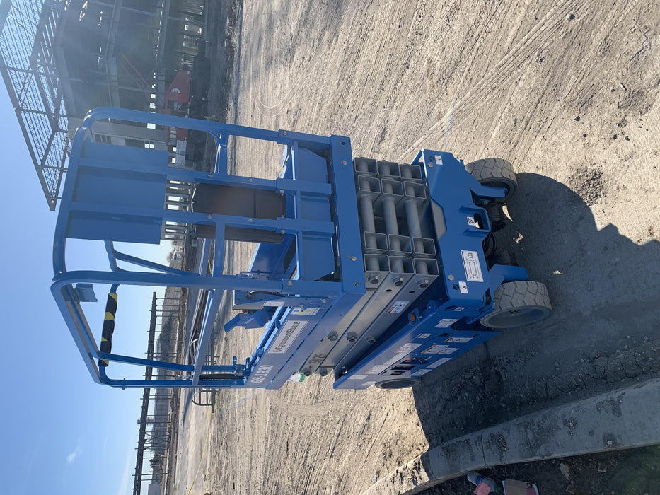 2019 Genie GS-1930 Fixed Rails with Chain Entry