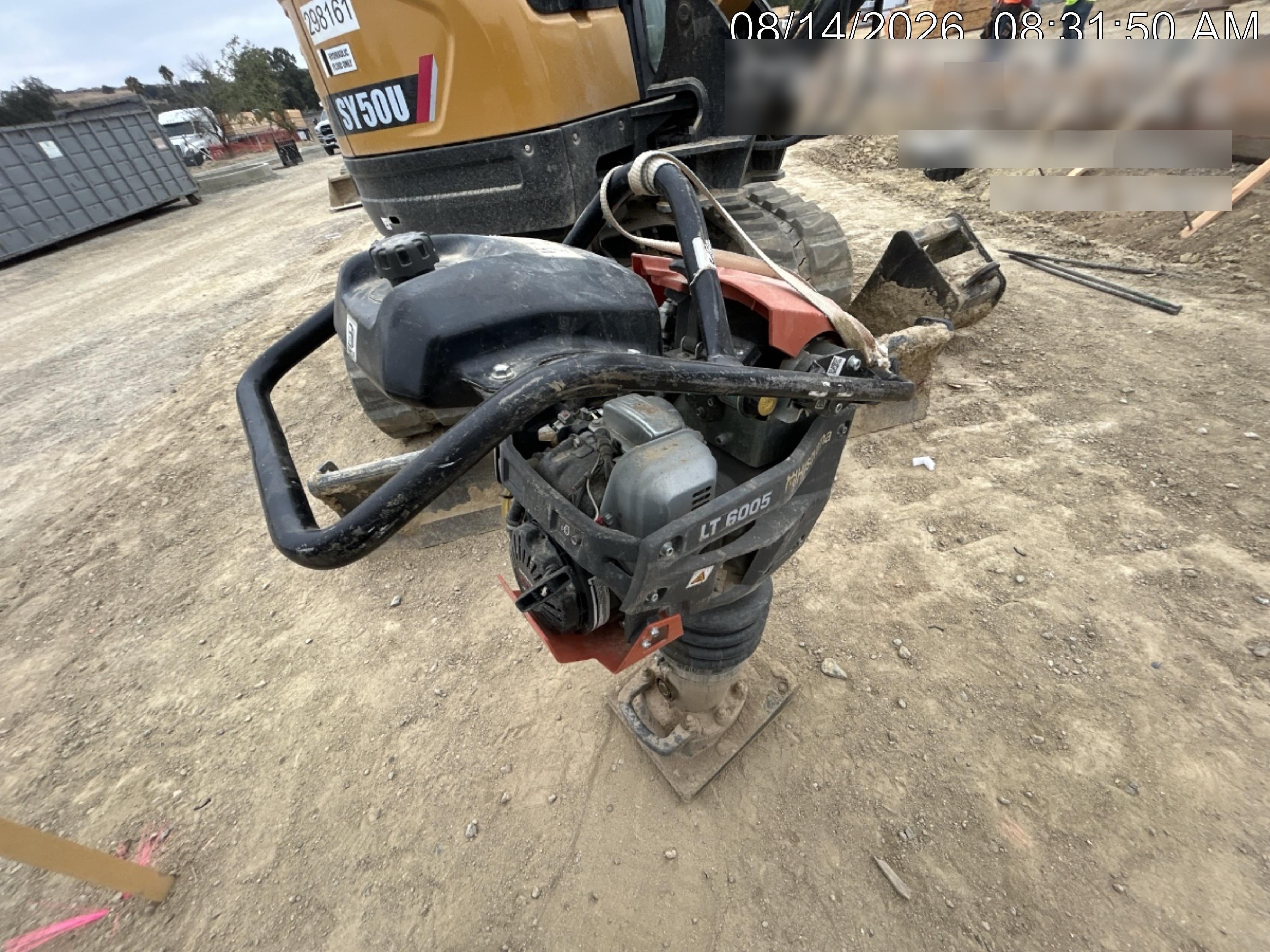 2024 HUSQVARNA LT6005