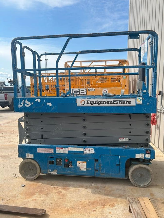 2018 Genie GS-3246 GS-3246 w/Folding rails, Full height swing gate