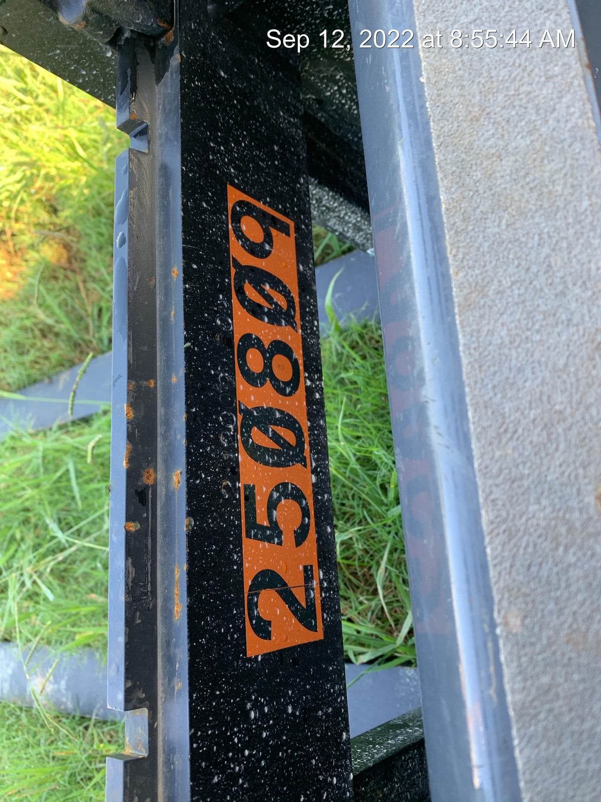 2022 ARROW MATERIAL HANDLING 48" Pallet Forks - Arrow