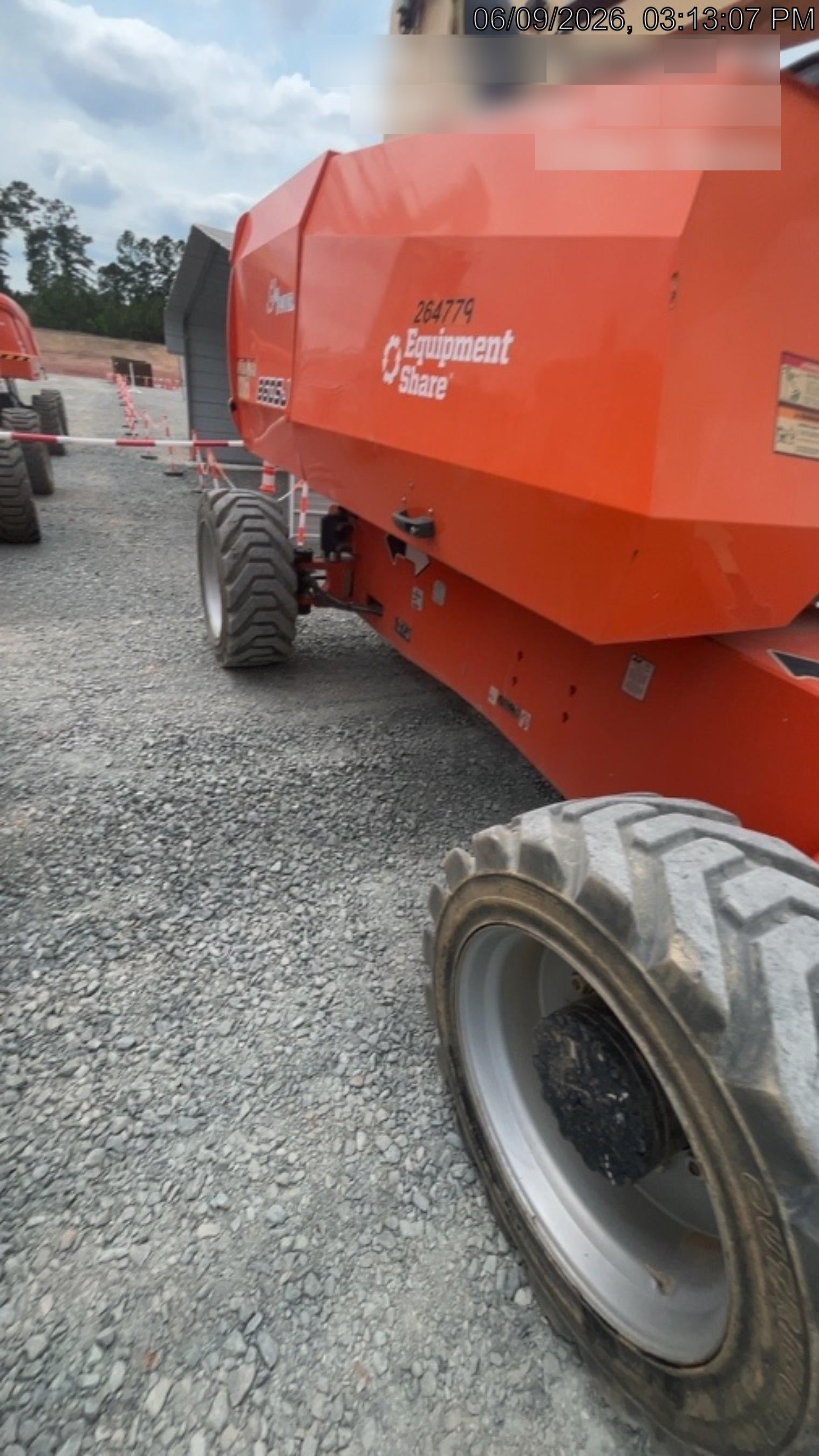 2022 JLG 860SJ