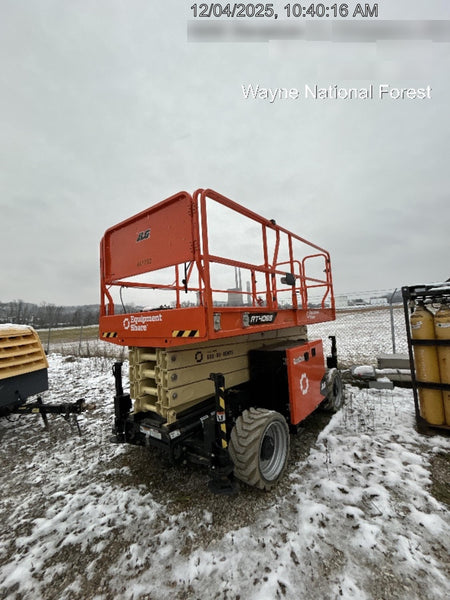 2024 JLG RT4069