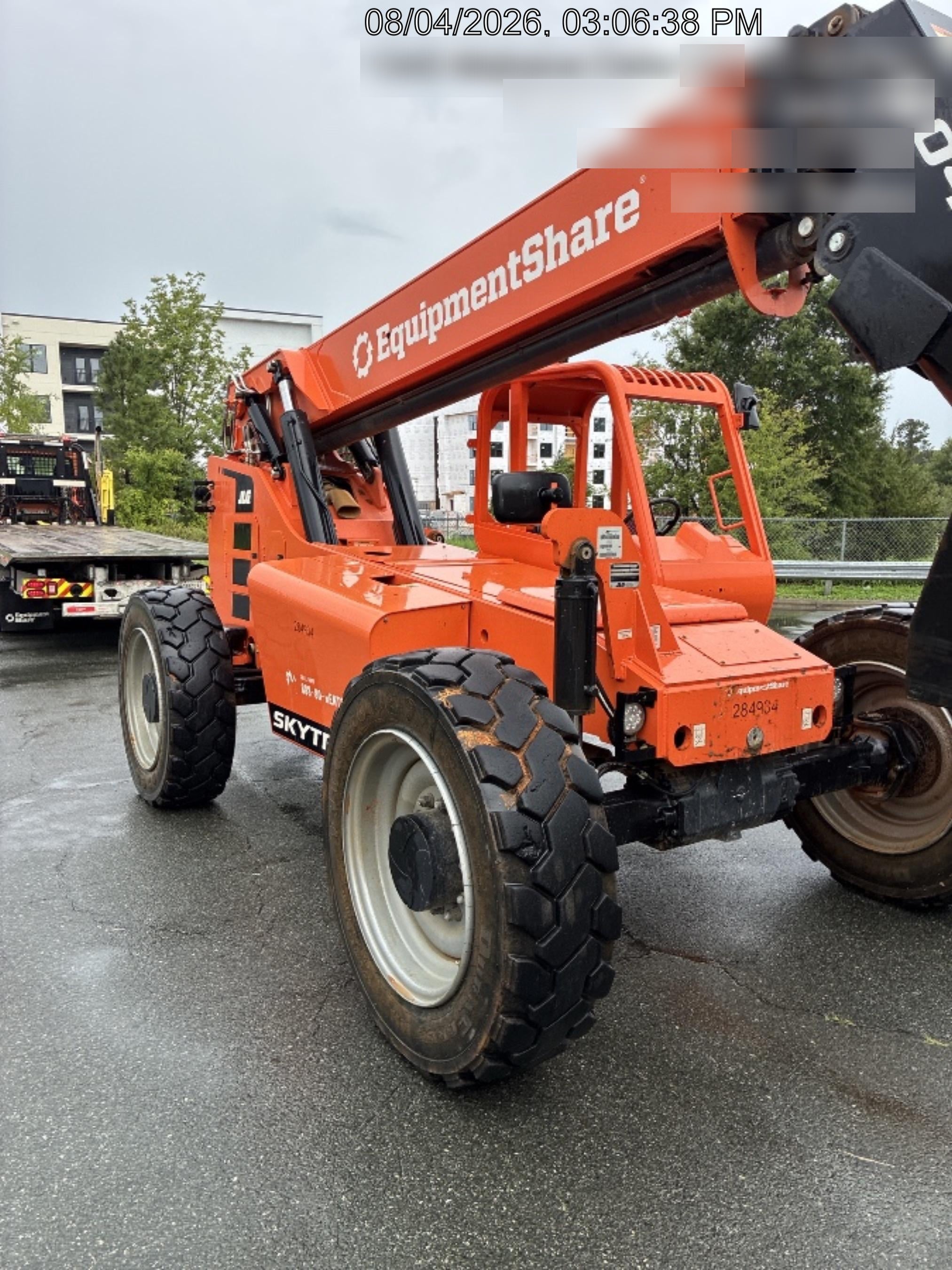 2022 SKYTRAK 8042