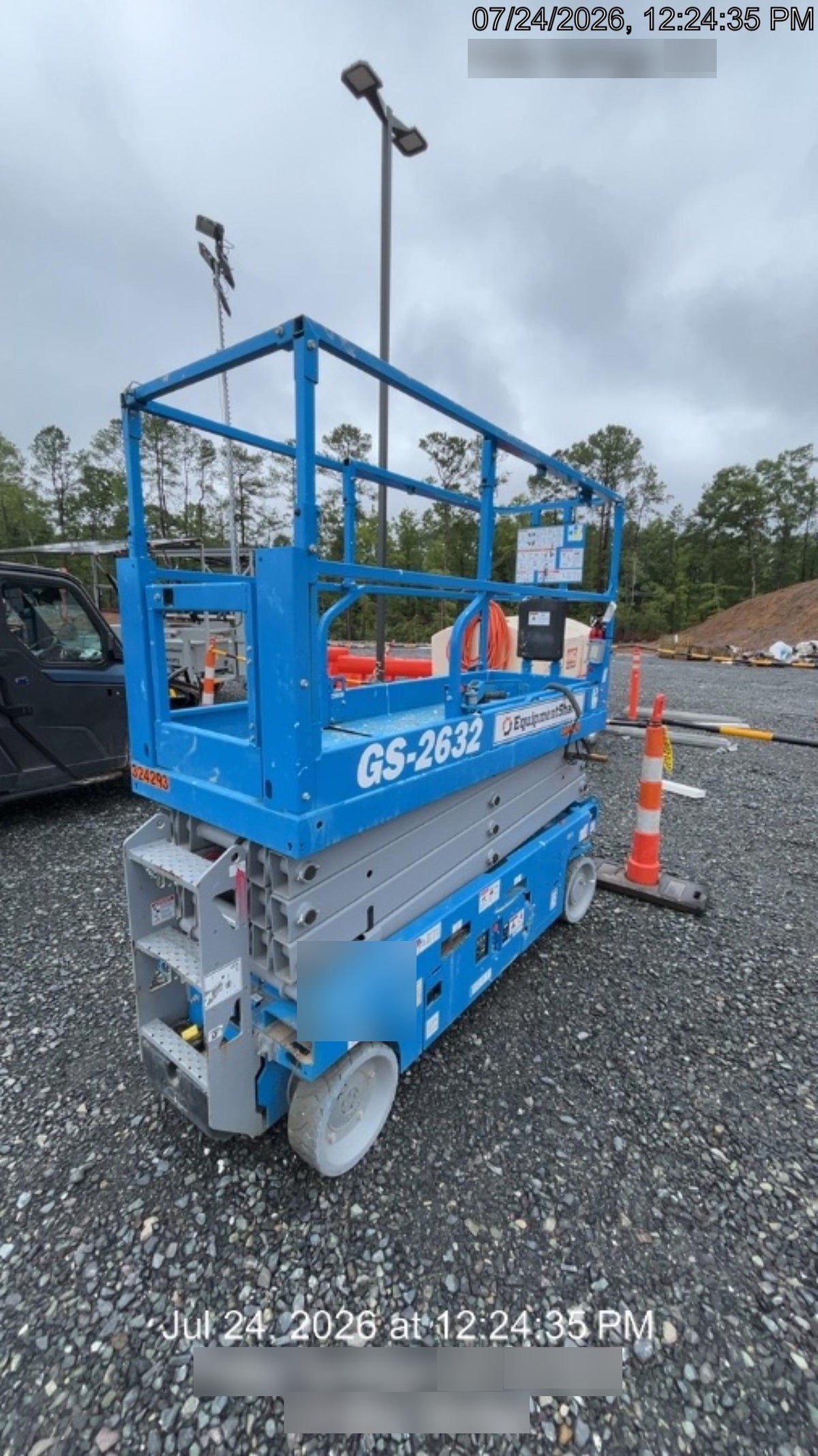 2023 GENIE GS-2632