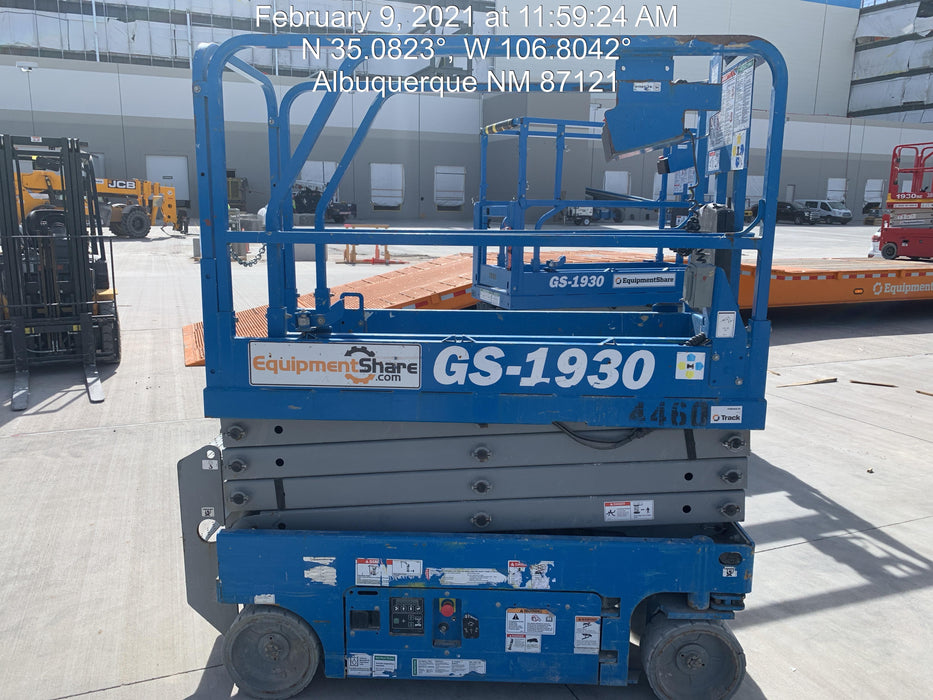 2020 Genie GS-1930 Solid Non Marking Tires, Beacon, Folding rails with half height swing gate