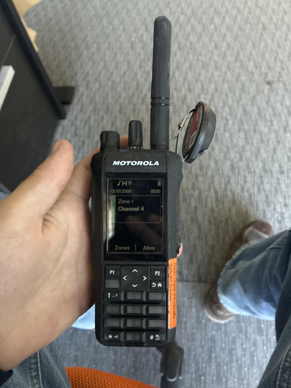 2024 MOTOROLA R7 DISPLAY