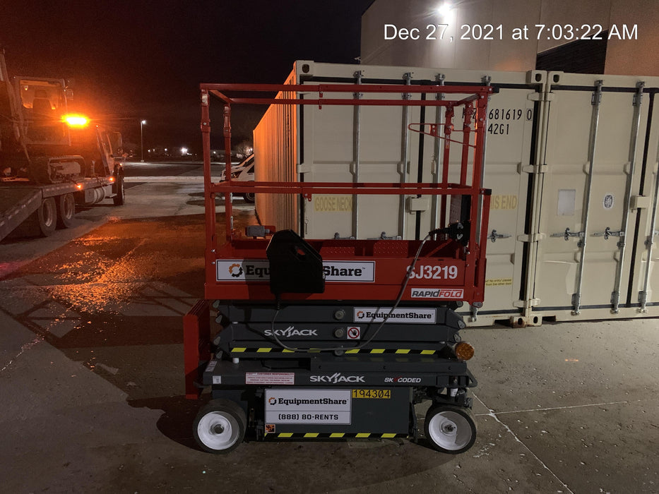 2021 SKYJACK SJ3219