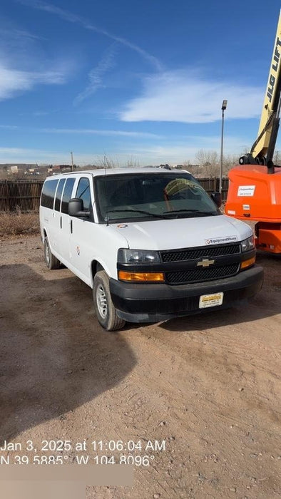 2023 CHEVROLET Express Van - Rental