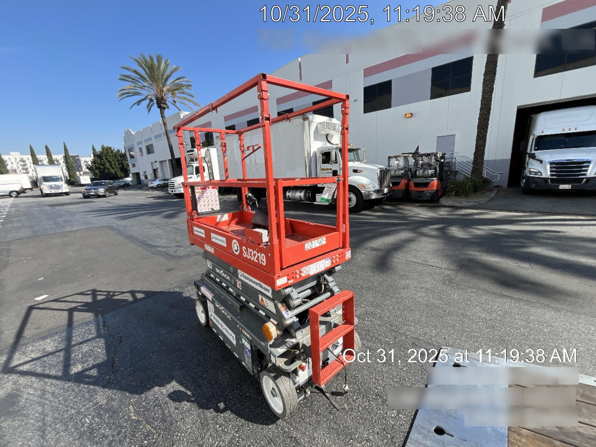 2021 SKYJACK SJ3219