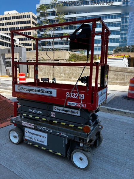 2021 SKYJACK SJ3219