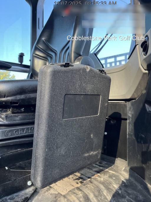 2025 WACKER NEUSON DV605 Cab Turf Tires