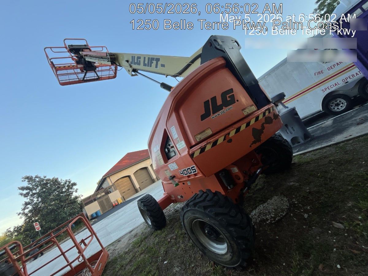 2021 JLG 400S