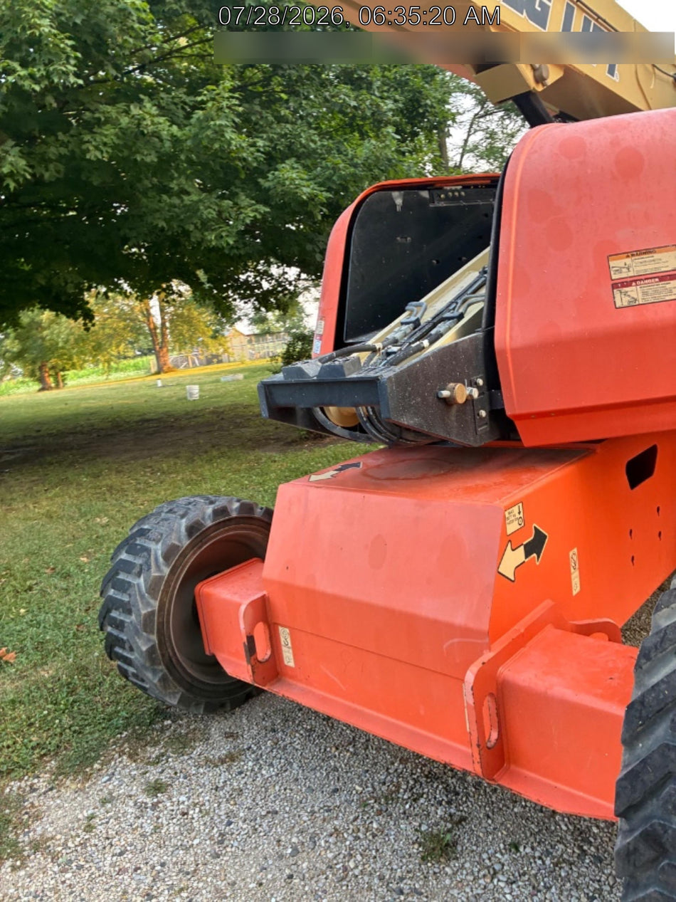 2019 JLG 660SJ