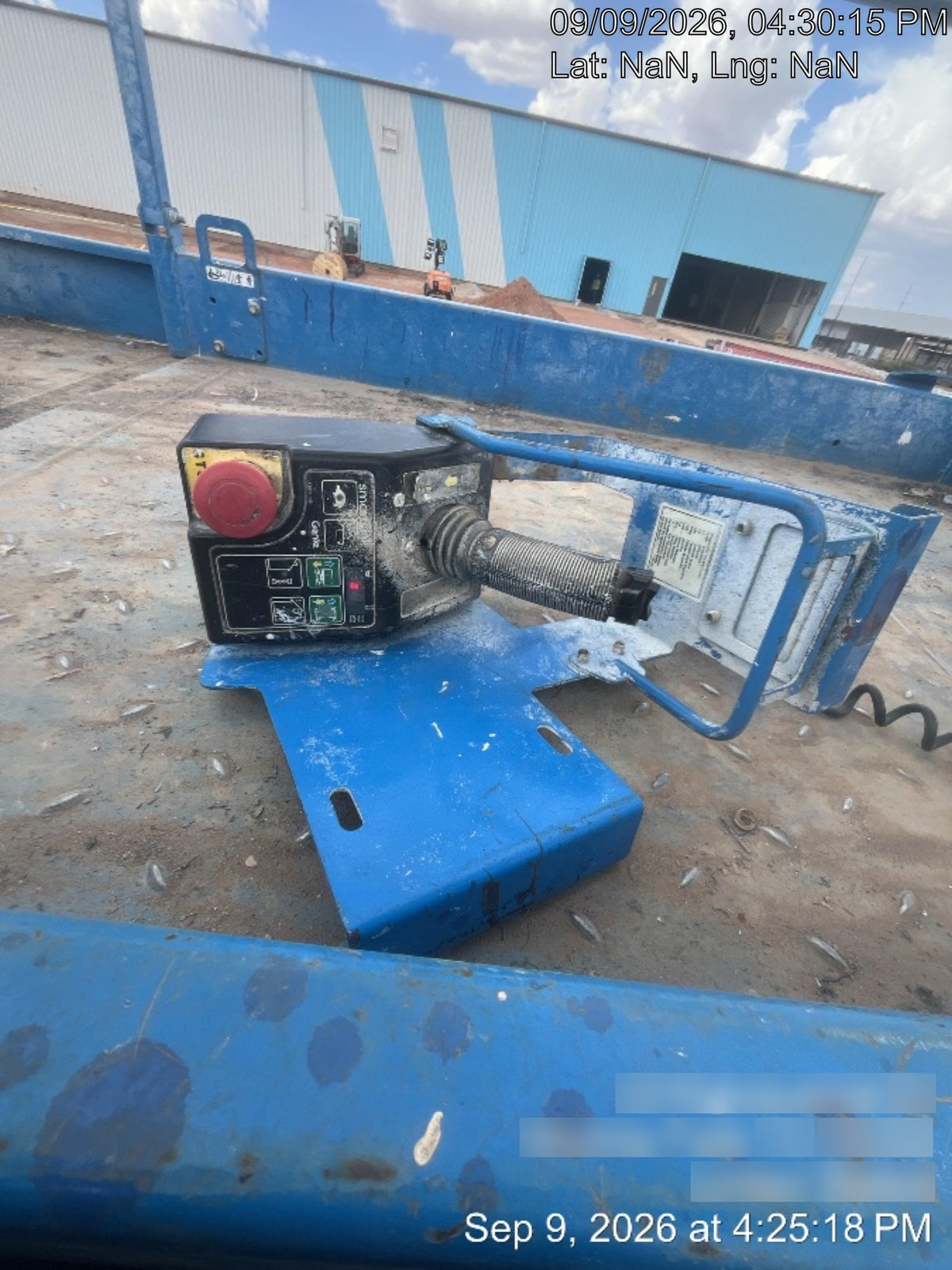2022 GENIE GS-3246