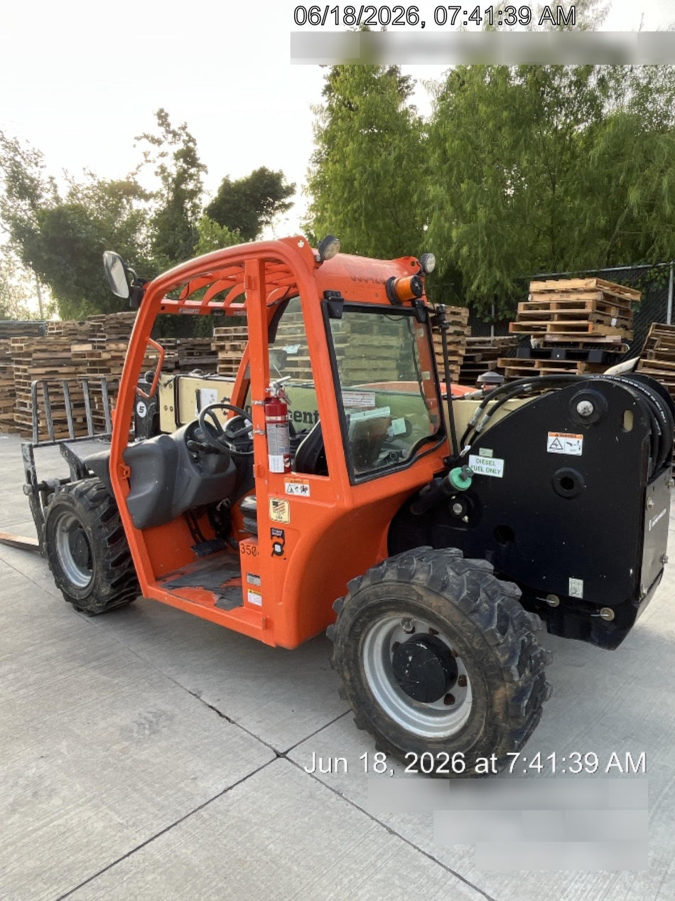 2023 JLG G5-18A
