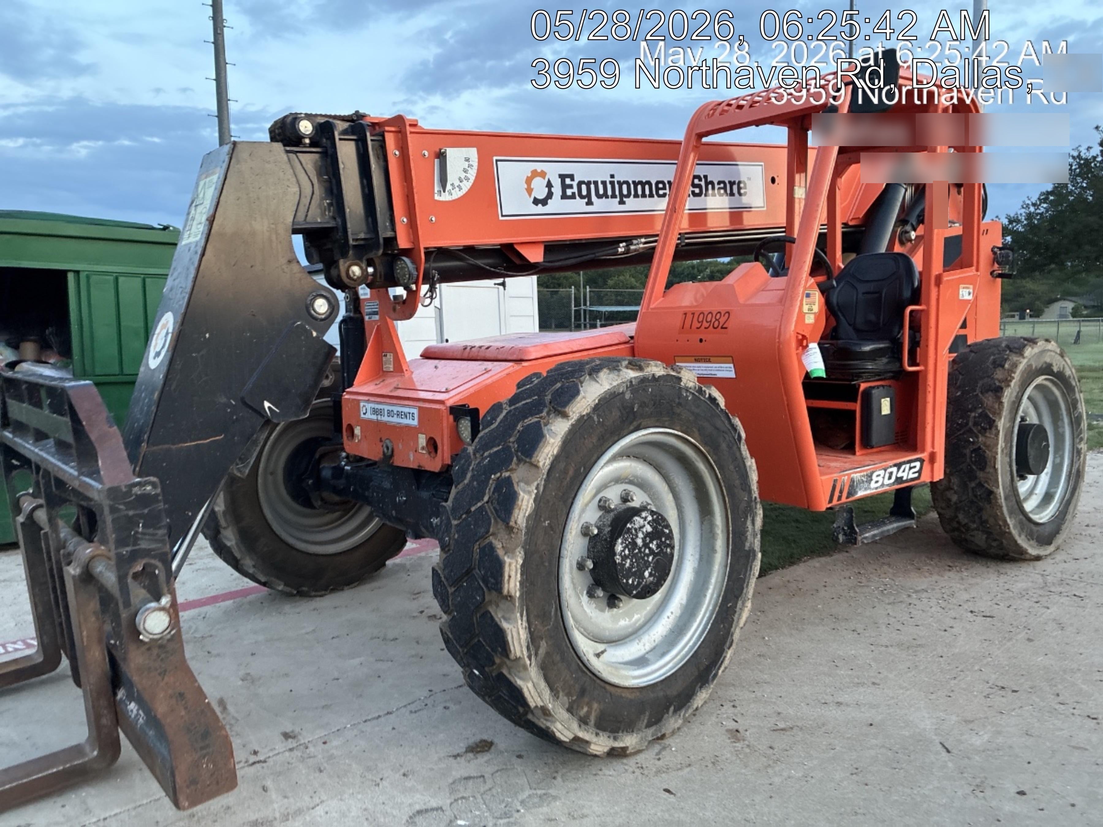 2021 SKYTRAK 8042