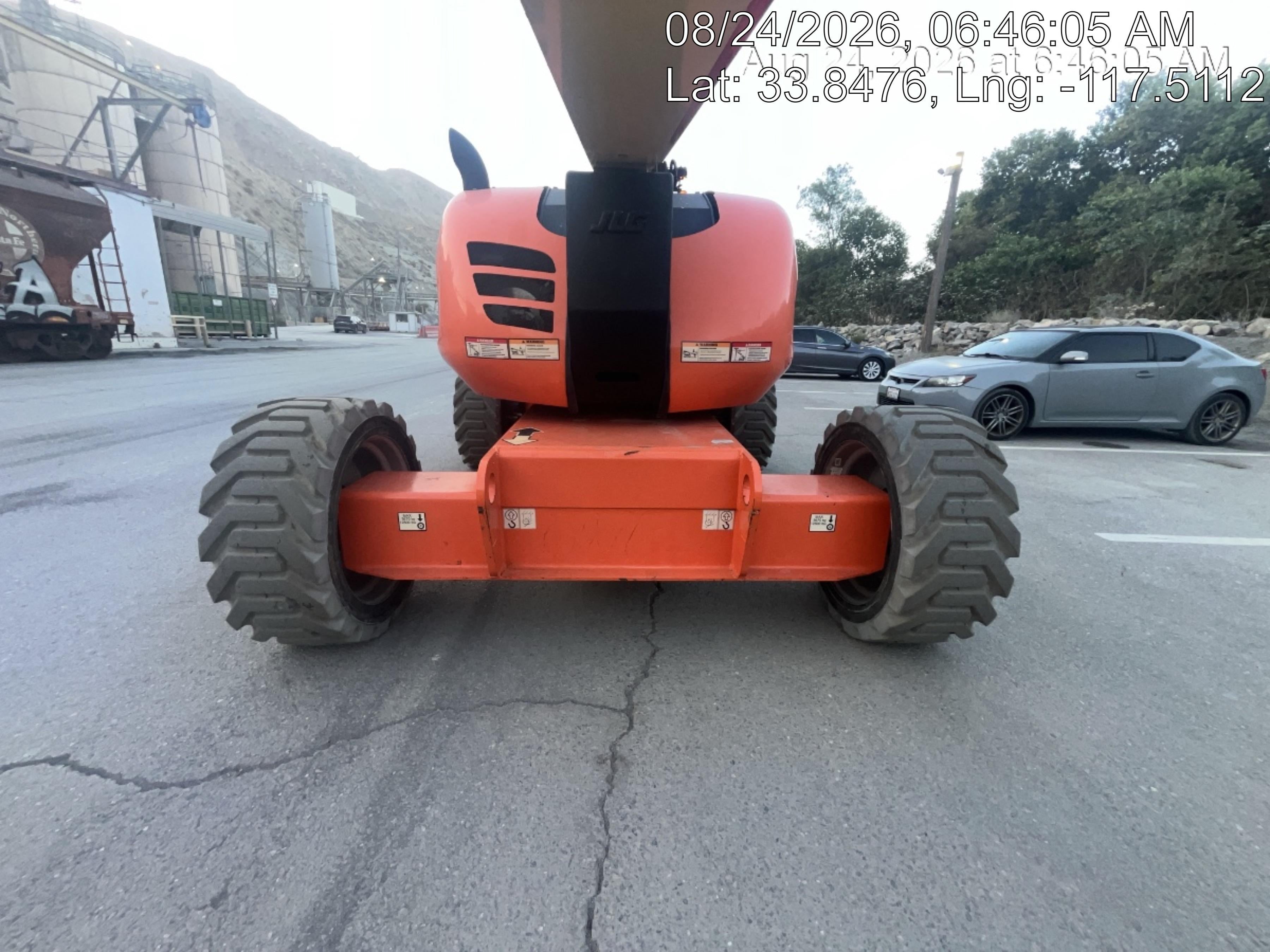 2023 JLG 600AJ