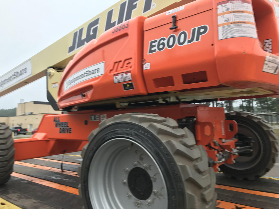 2019 JLG E600JP
