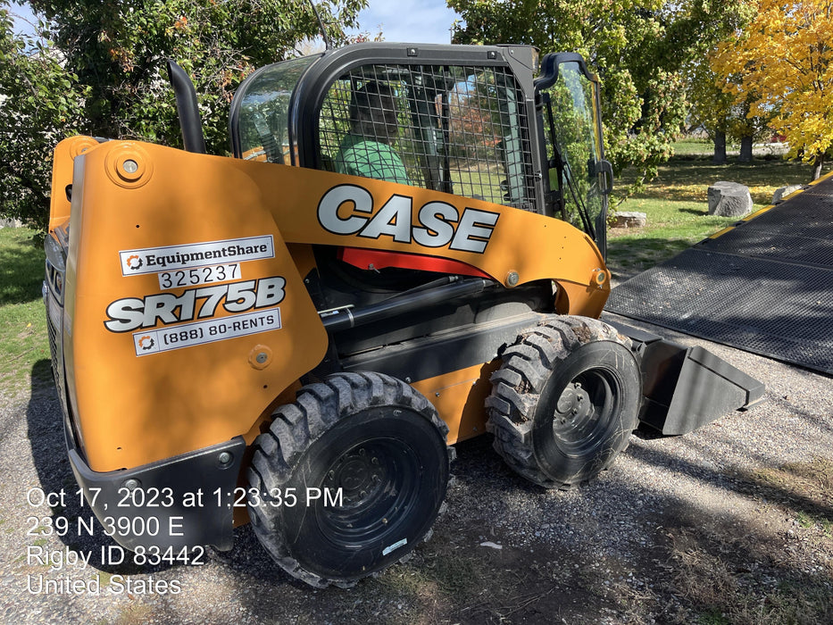 2023 CASE SR175