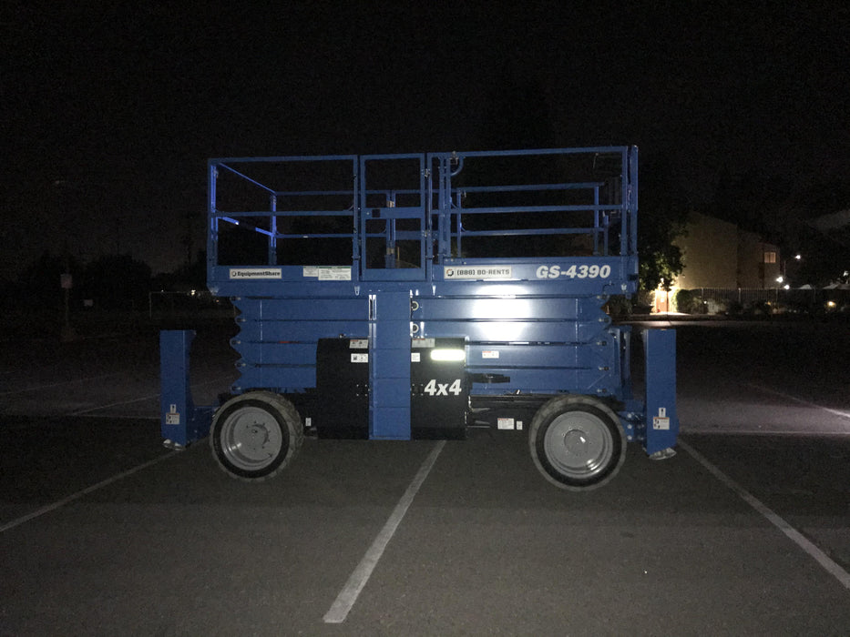 2020 GENIE GS-4390 RT