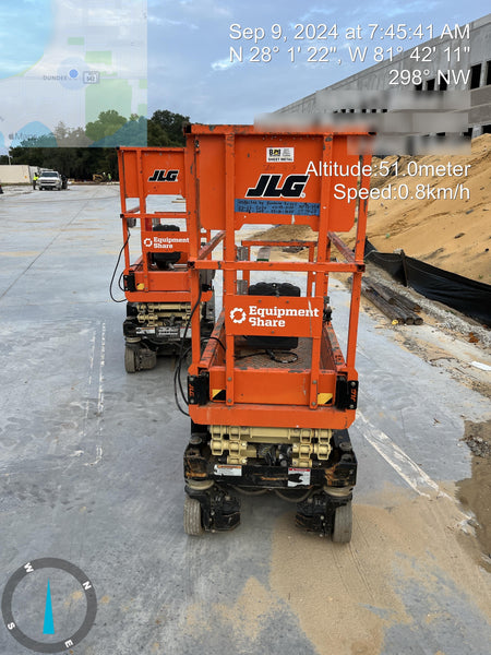2022 JLG ES1330L