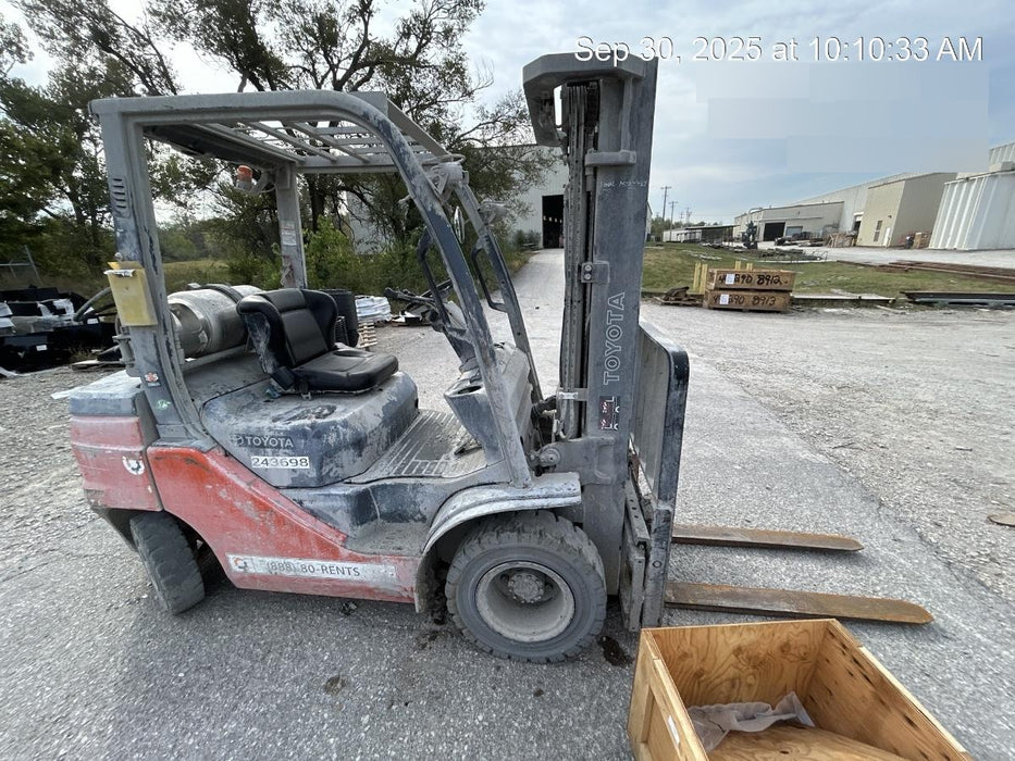 2022 TOYOTA 50-8FGU25