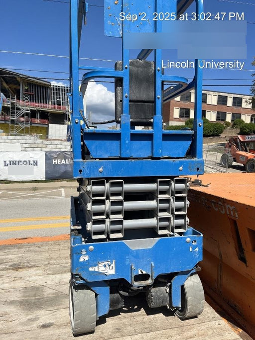 2019 Genie GS-1930 Fixed Rails with Chain Entry