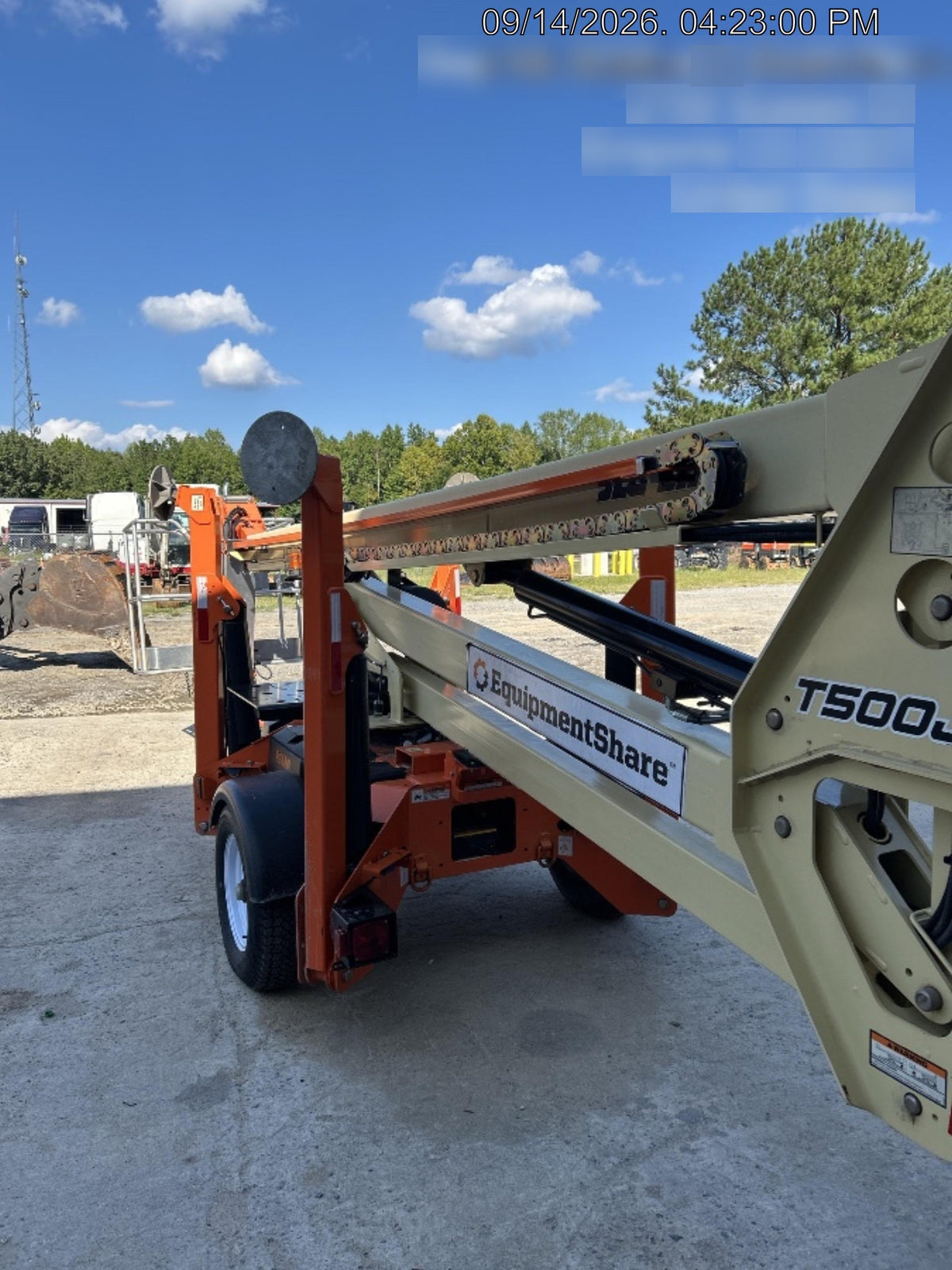 2023 JLG T500J
