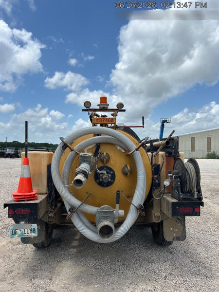 2021 VAC-TRON LP573XDT