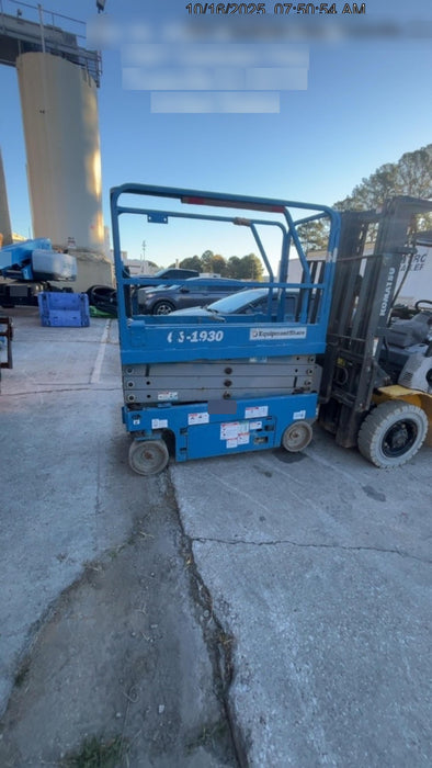 2019 Genie GS-1930 Fixed rails with chain Entry