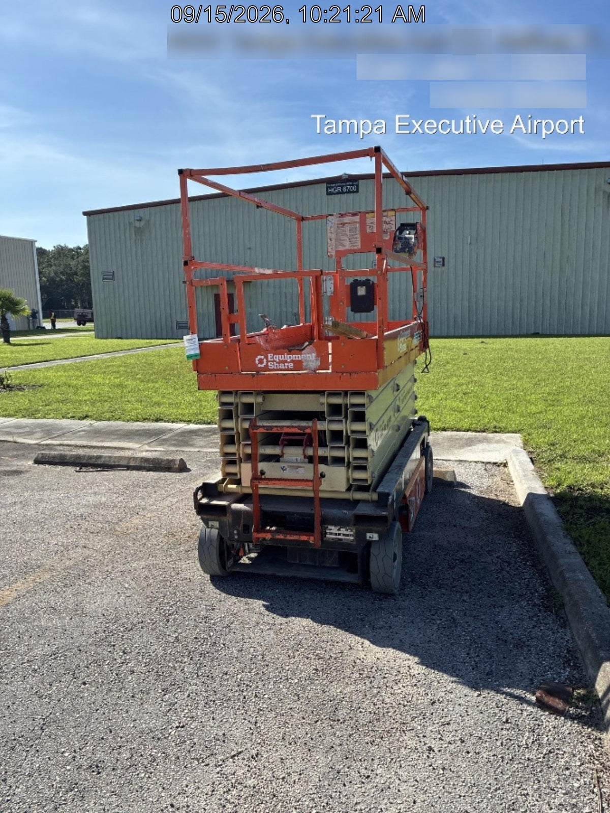 2023 JLG ES3246