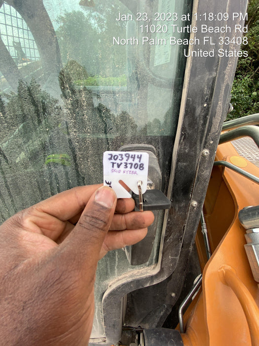 2022 Case TV370B Earthmoving / Compact Track Loaders