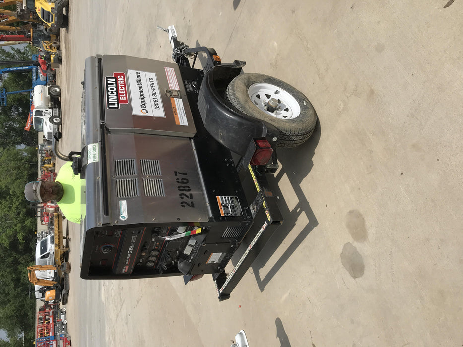 Lincoln Electric Vantage 322 Lincoln Vantage 322 Welder w/Trailer