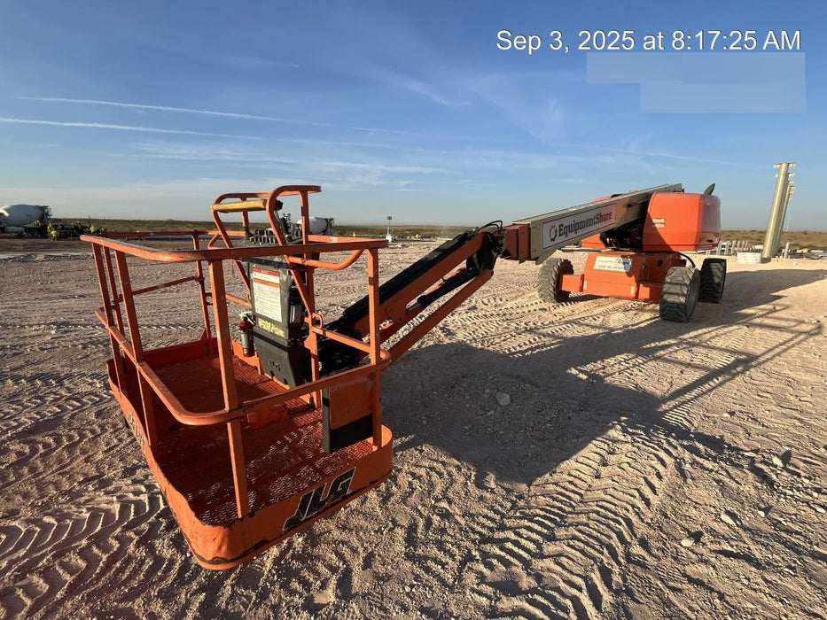 2018 JLG 660SJ