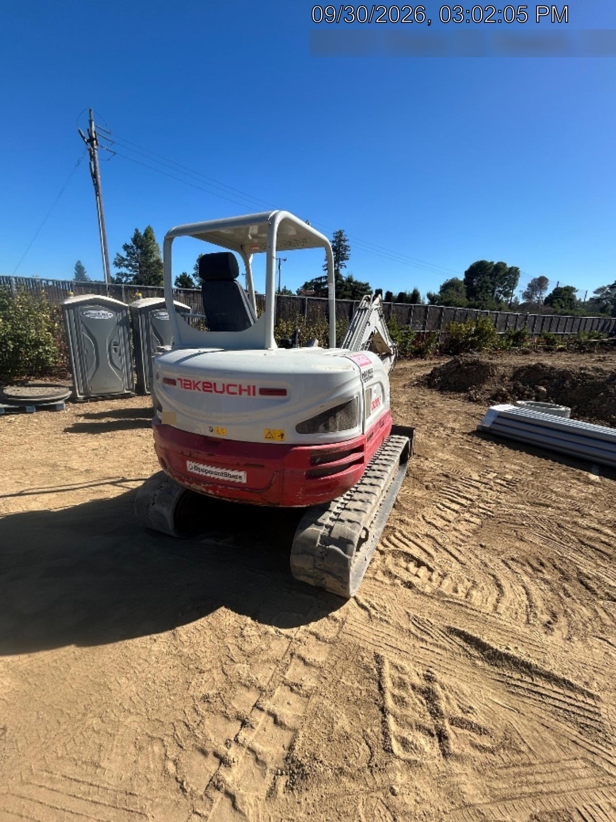 2021 TAKEUCHI TB250-2