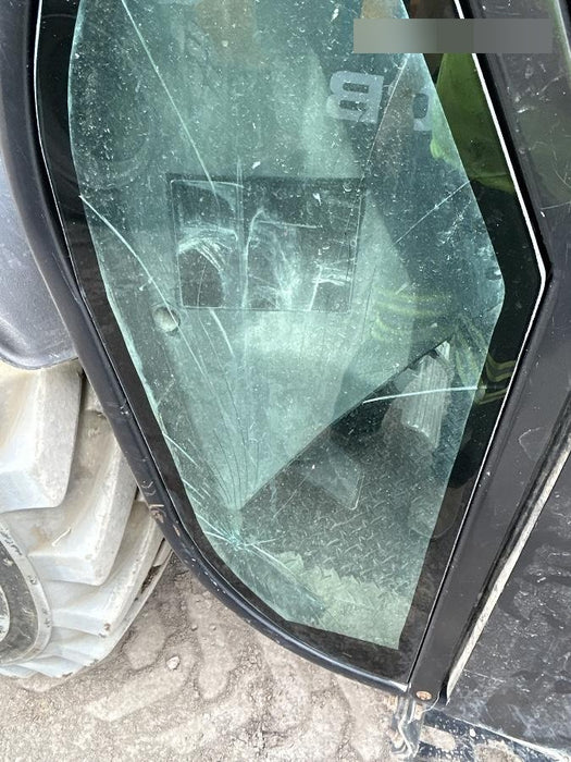 2018 Genie GTH-1056 Genie GTH-1056 w/CAB, Solid Tires, Work Lights, 60" carriage/forks, cab mesh, beacon