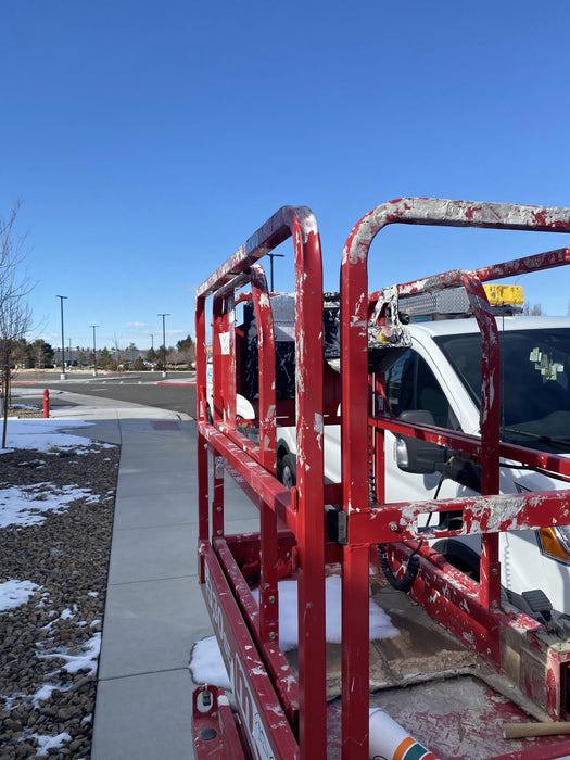 2020 MEC 1330SE Solid NM Tires, Steel Swing out Doors, LCS, Beacon, 900W Invertor