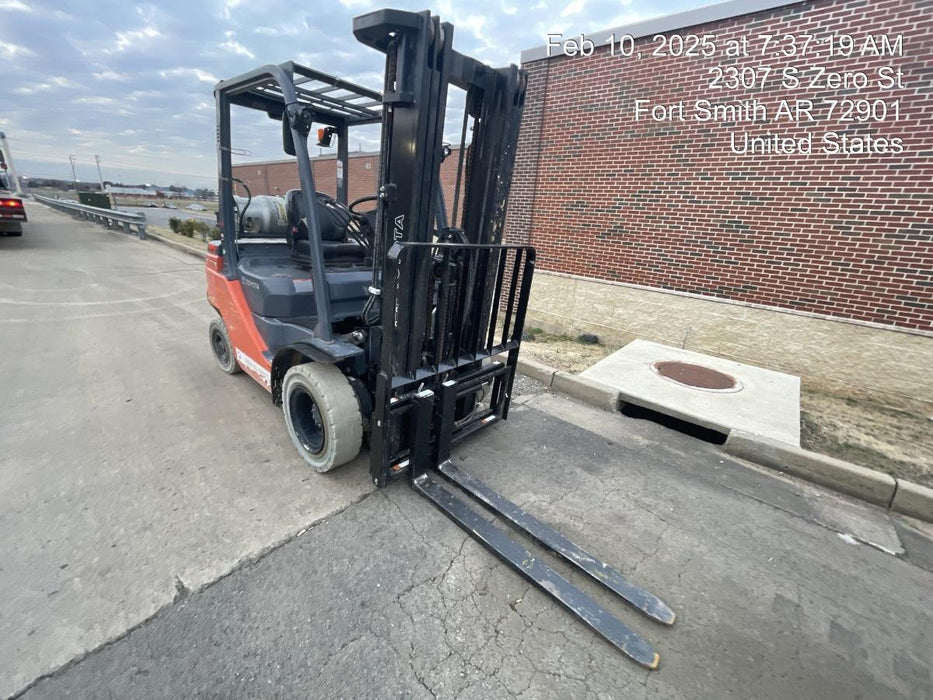 2022 TOYOTA 50-8FGU25