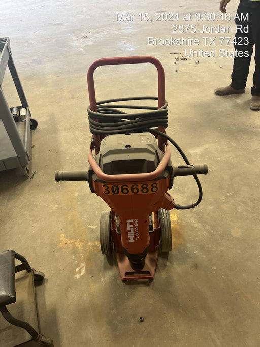 2023 HILTI TE 3000-AVR