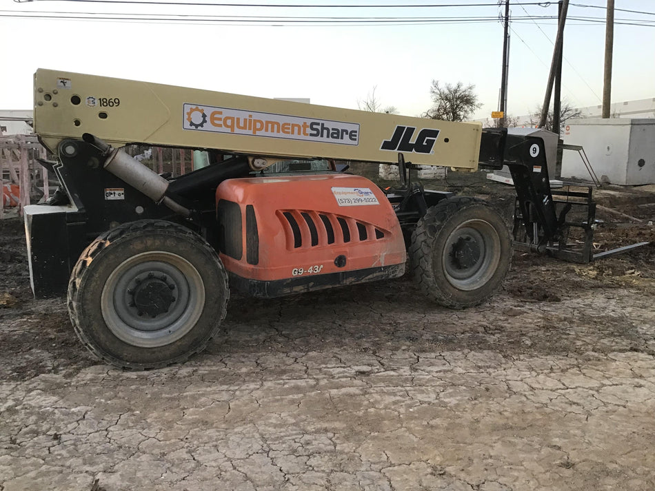 2008 JLG G9-43A