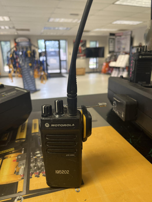2021 MOTOROLA XPR3300E