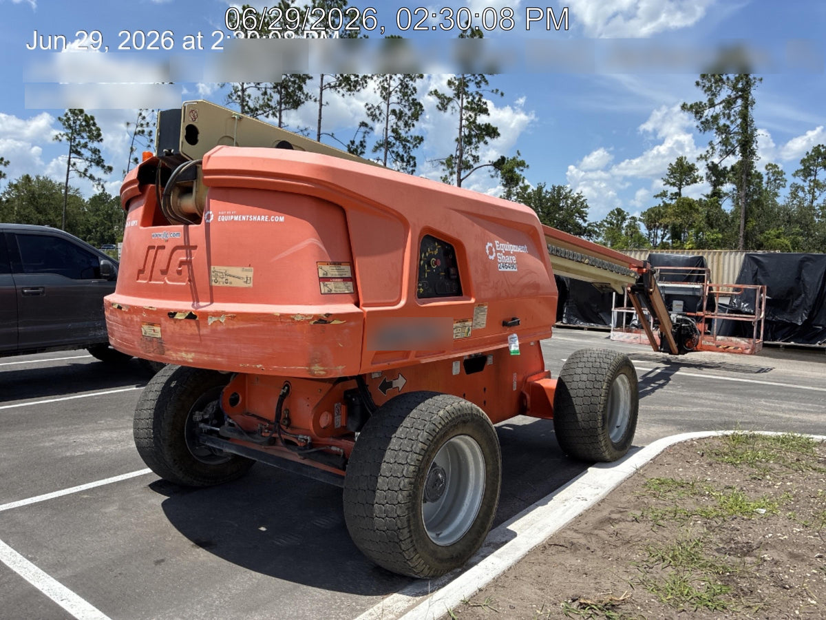 2022 JLG 660SJ
