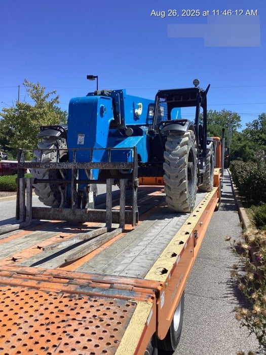 2018 Genie GTH-844 Genie GTH-844 w/ROPS, Work Lights, Solid Tires, RH Cab Mesh, Beacon, 60" Carriage and Forks